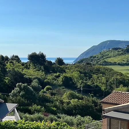 Lägenhet Le Ripe Ancona